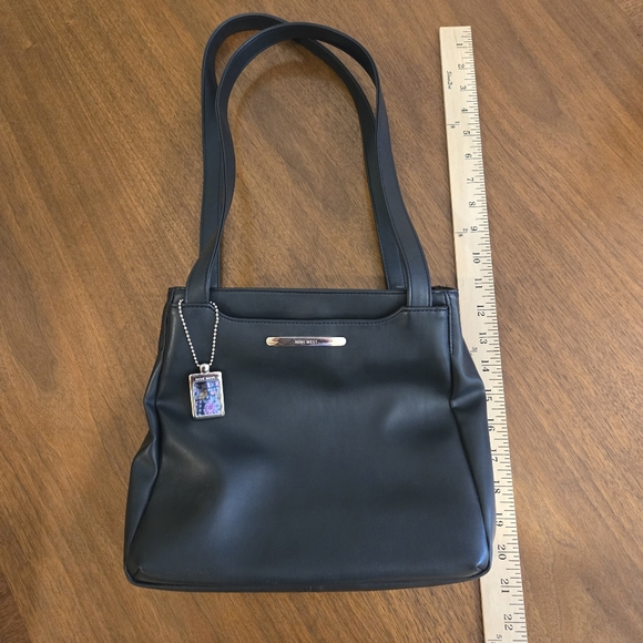 NWOT Nine West Black Leather Shoulder Bag - Picture 15 of 16
